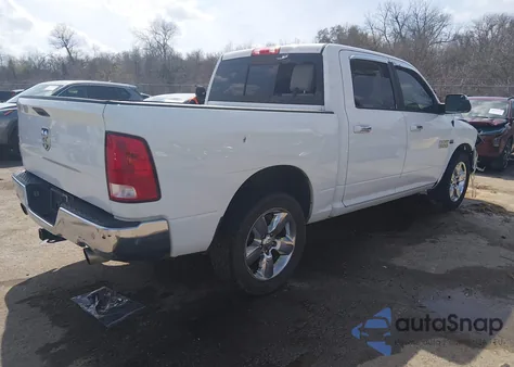 2016 Ram 1500 Big Horn z USA, uszkodzony, nr VIN 3C6RR6LT6GG337761